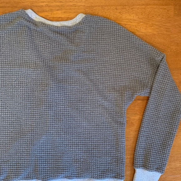 Grey Sweater - Picture 4 of 5